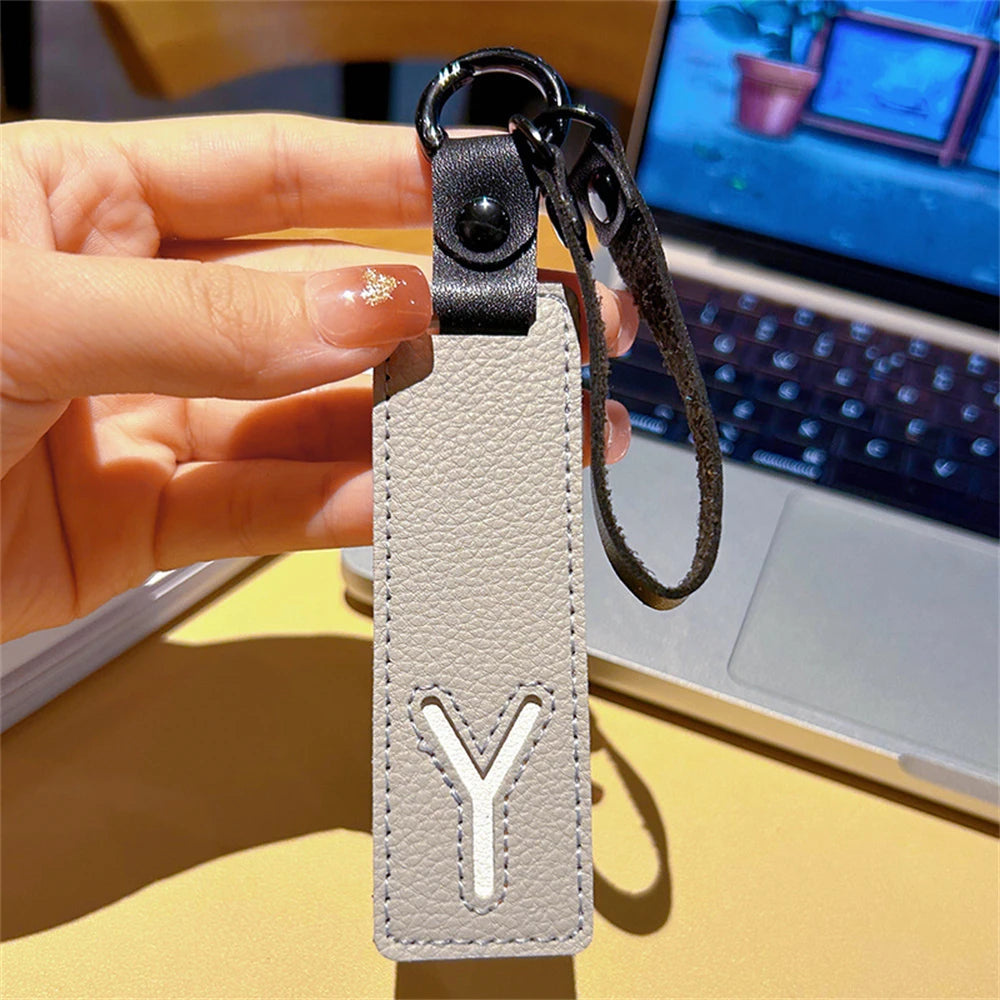π Leather Initial Keychain β Personal Touch in Style!