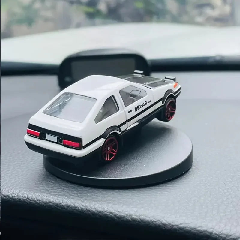 ππ¨ Rotating Drift Car Ornament β Dashboard Racing Model Decoration
