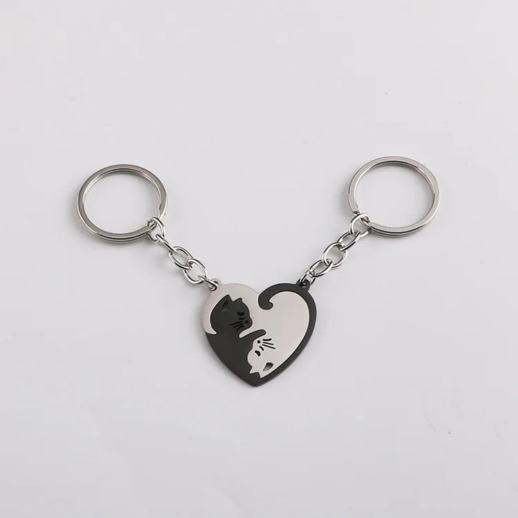 π± Cute Cat Couple Keychain β For You & Your Purr-fect Match!