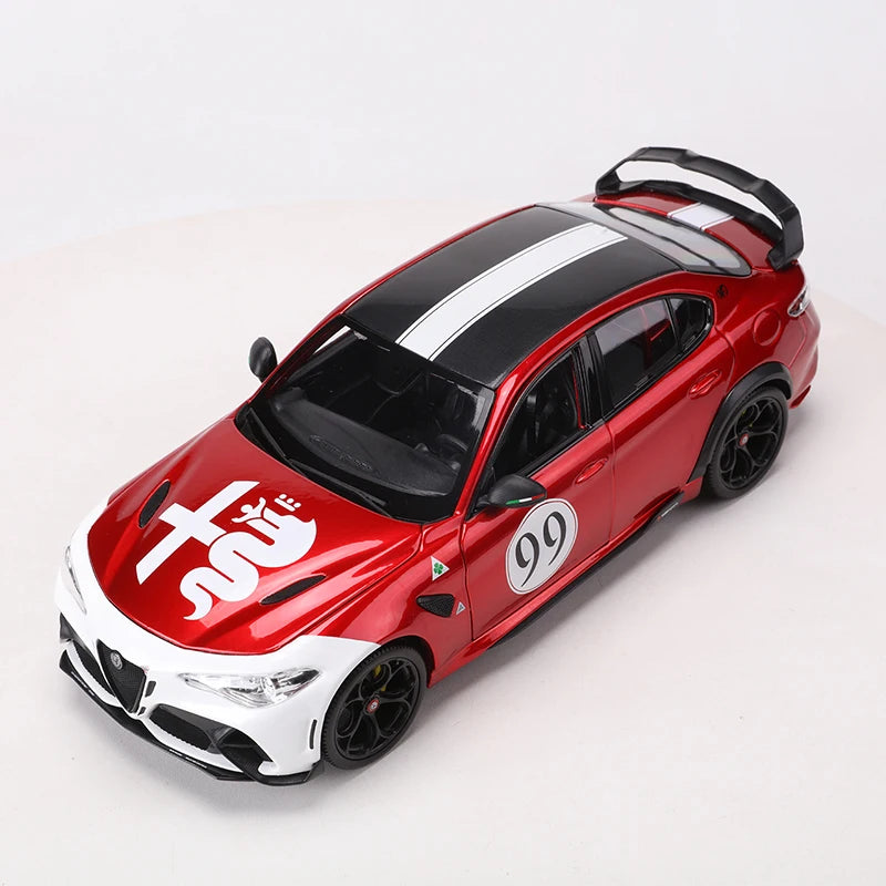 π Bburago 1:18 Alfa Romeo Giulia GTAm Diecast Model Car