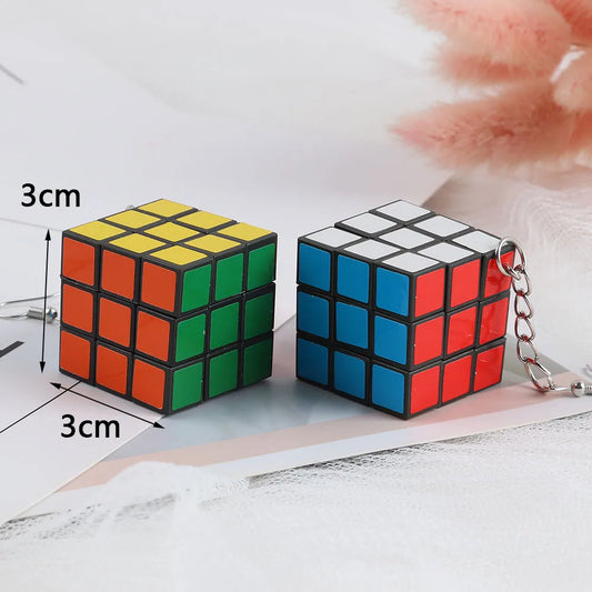 🧠🔑 Mini 3x3 Rubik's Cube Keychain – Pocket Puzzle Toy for Smart Fun!