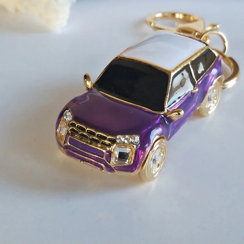 💎 Crystal Car Keychain – Sparkling & Stylish Bag Charm ✨