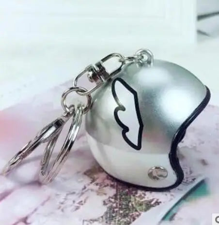 ⭐ Mini Helmet Keychain – Colorful Biker Style Charm 🏍️