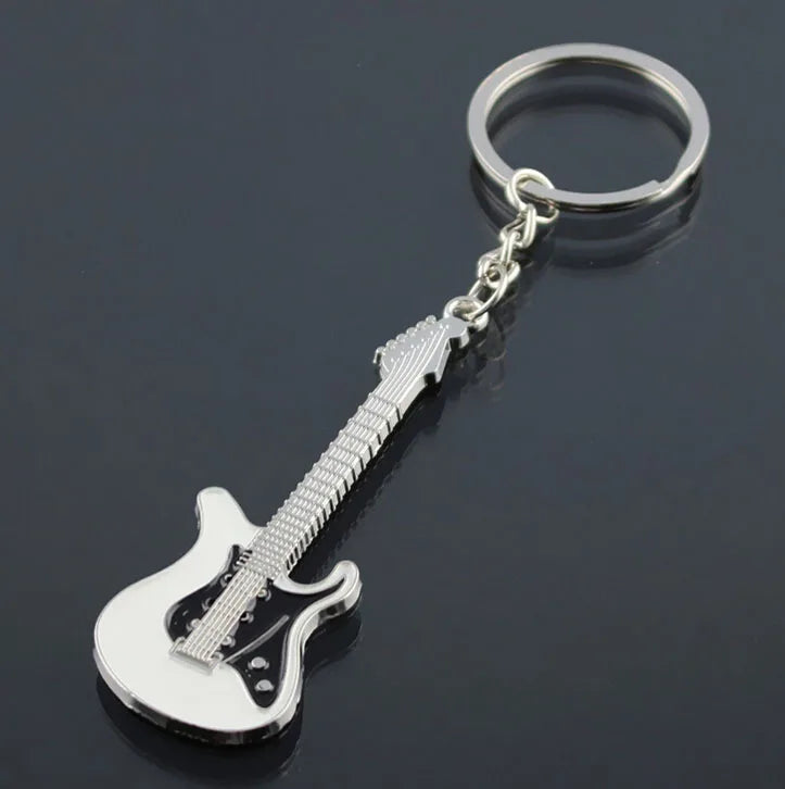 🎸🎲 Cool Metal Keychains – Guitar & Dice Edition