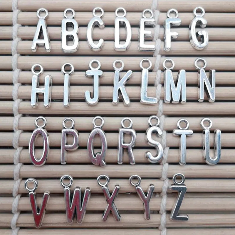 🛠️ Classic Car & Tools Keychain 🔧🚗