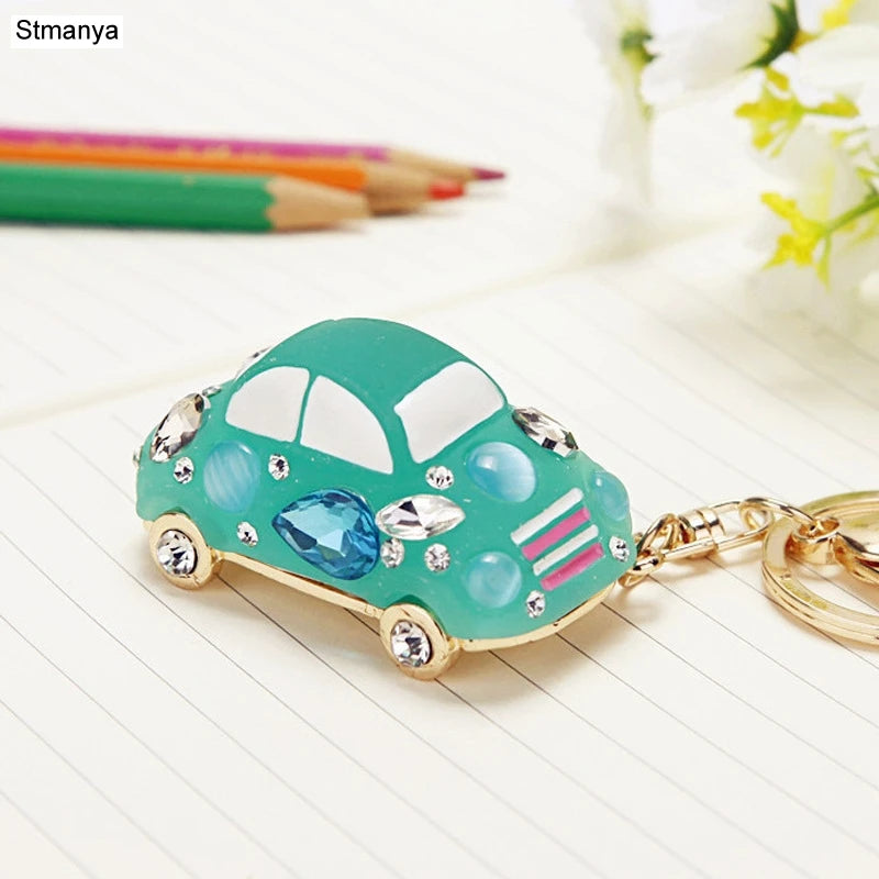 💎 Crystal Car Keychain – Sparkling & Stylish Bag Charm ✨
