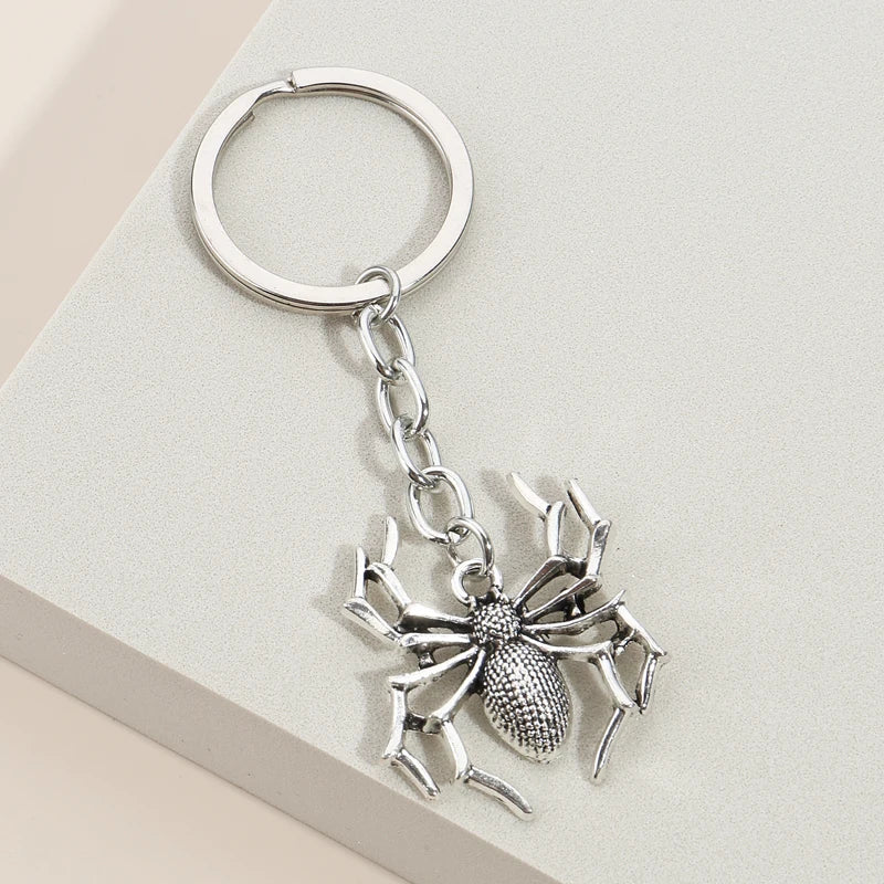 🕷️ Spider Keychain – Creepy-Cute Accessory for Halloween & Beyond! 🎃