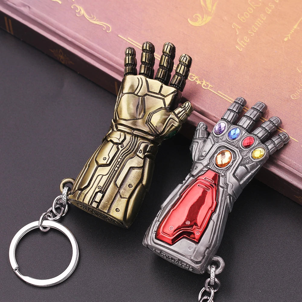 Infinity Gauntlet Keychain – Unleash Your Inner Hero! 💥🧤