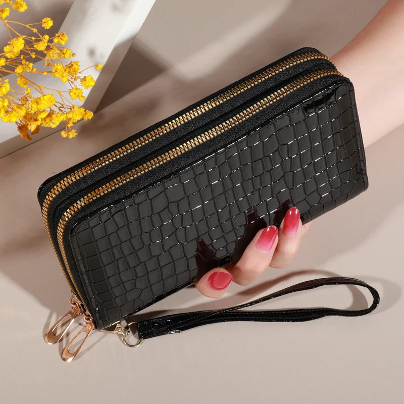 Luxury Crocodile Pattern Double Zipper Wallet & Wristlet Clutch