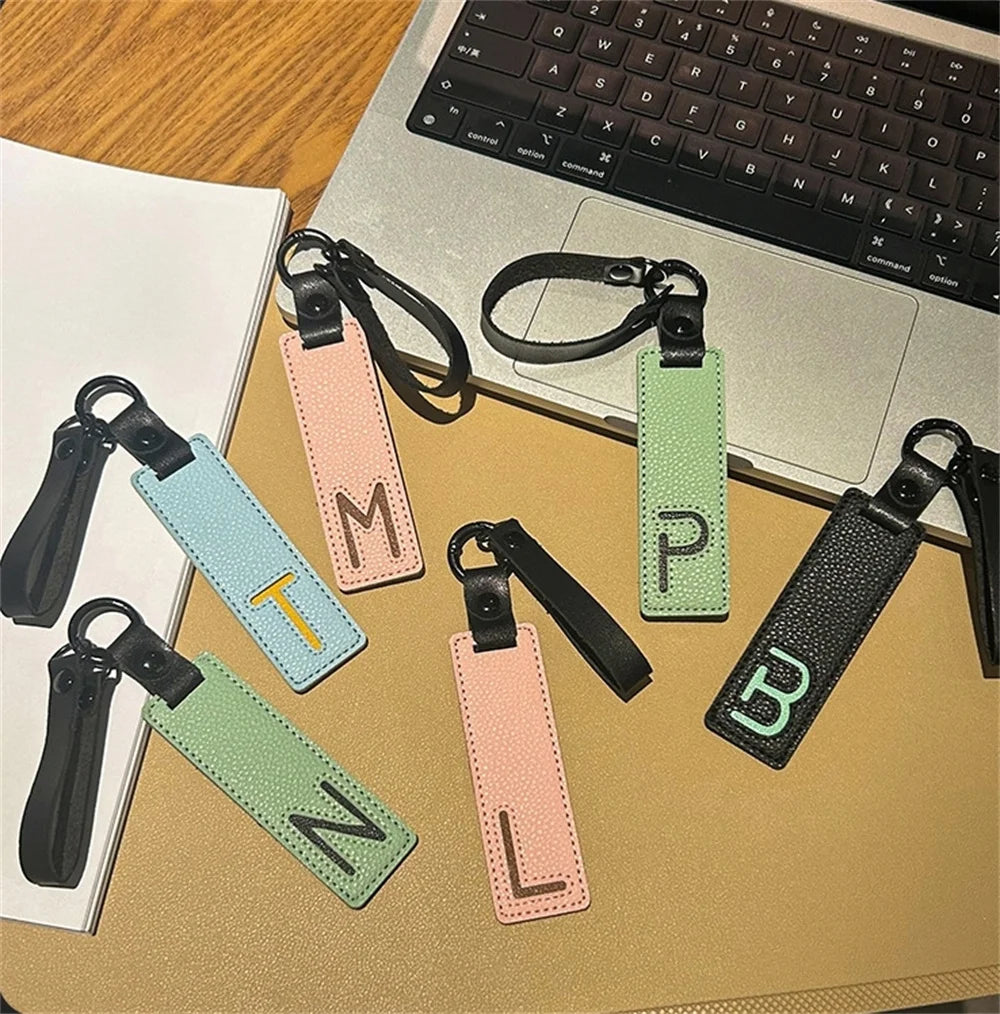 🔠 Leather Initial Keychain – Personal Touch in Style!