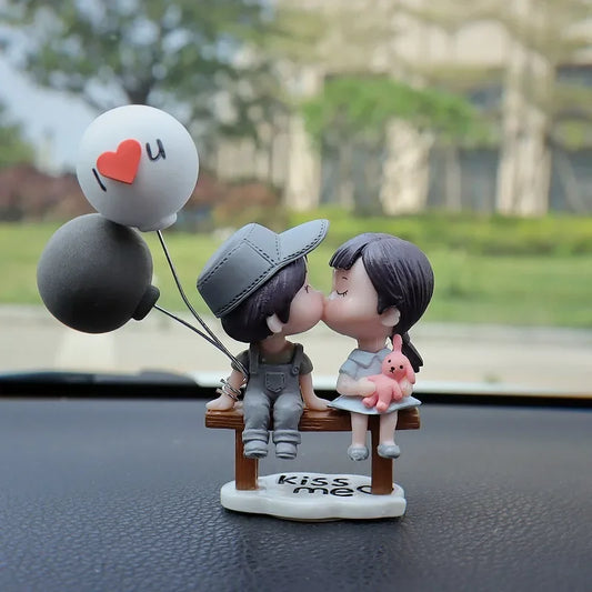 🚗💕 Cute Cartoon Couples Figurines – Love That Rides With You!