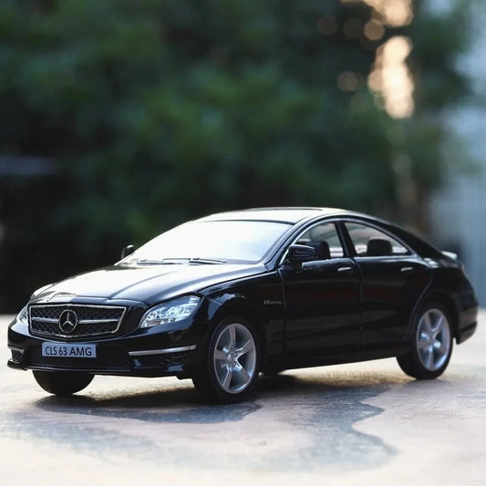 🚗 Mercedes-Benz CLS 63 AMG Model – Premium Diecast Car Collectible
