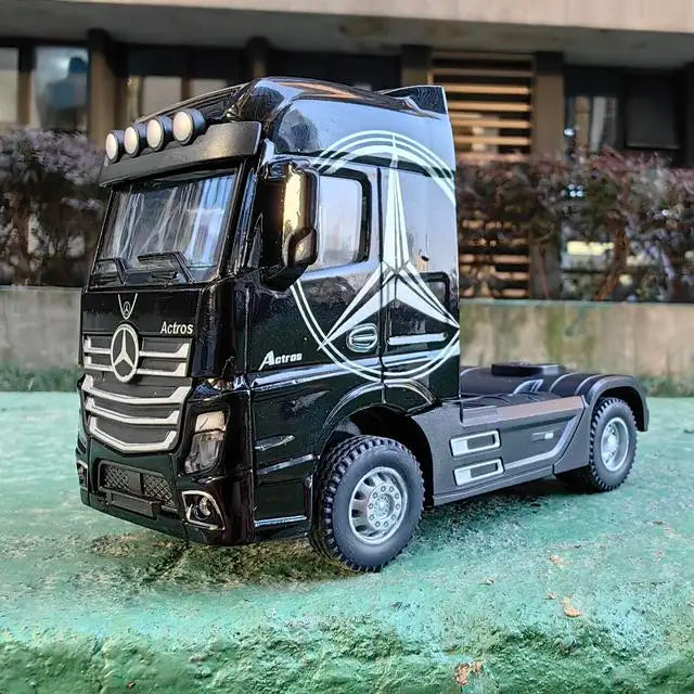 🛻 Mercedes-Benz Actros & Scania R Series Diecast Truck Models