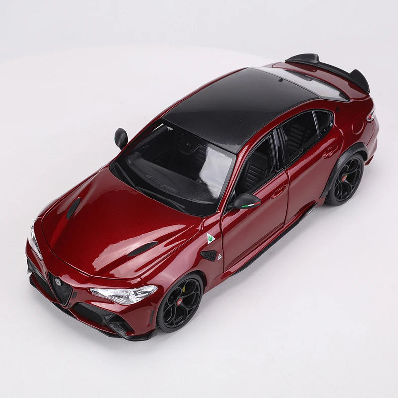 🚗 Bburago 1:18 Alfa Romeo Giulia GTAm Diecast Model Car