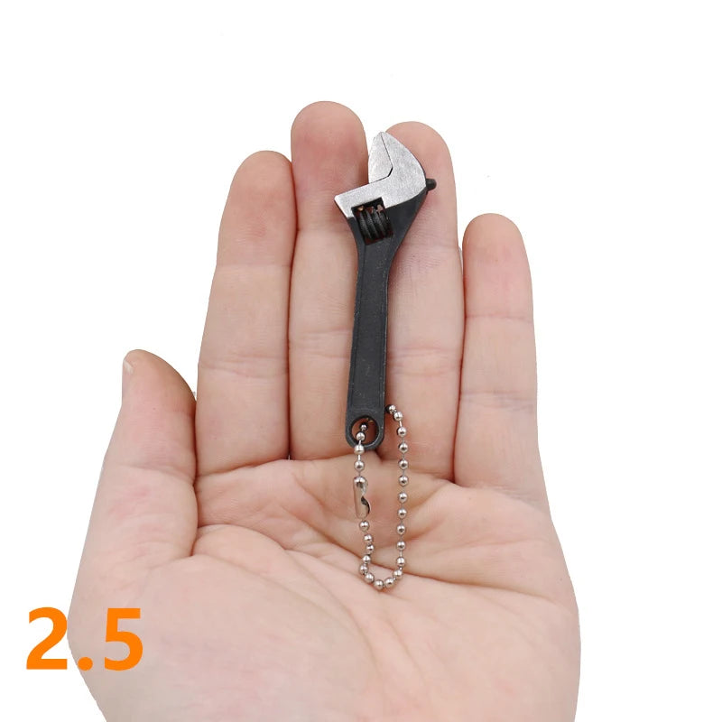 🔧 Mini Adjustable Wrench Keychain – Pocket Tool for Quick Fixes 🛠️