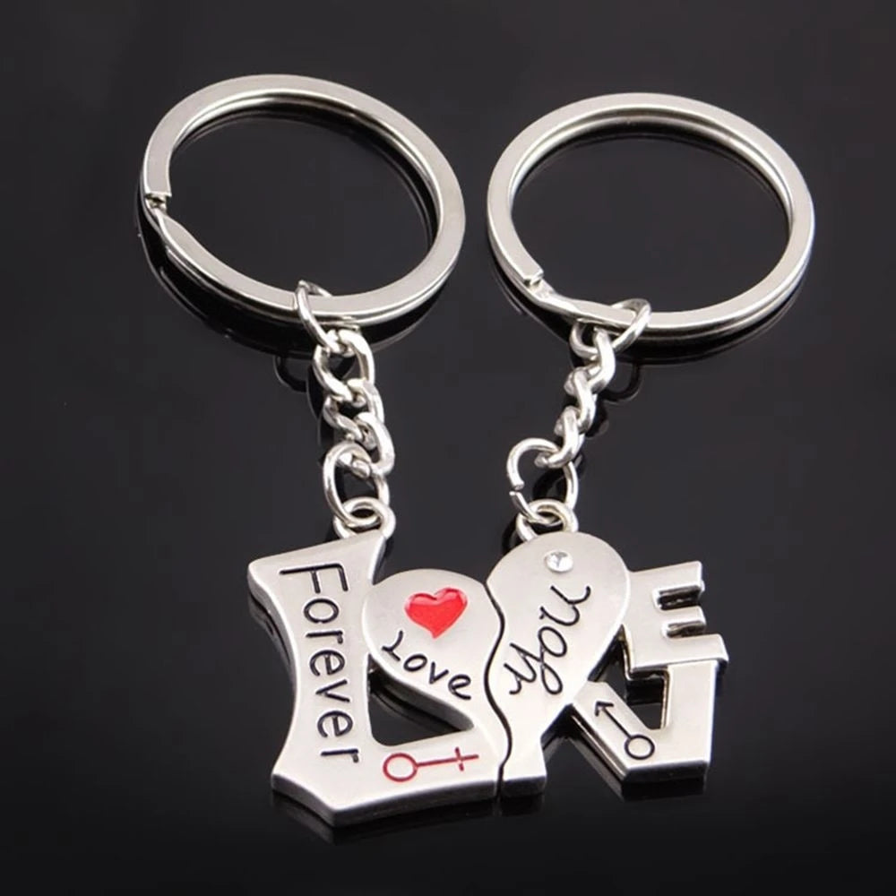 💕👫 2pcs Romantic Couple Keychains – Love Letter & Doll Design