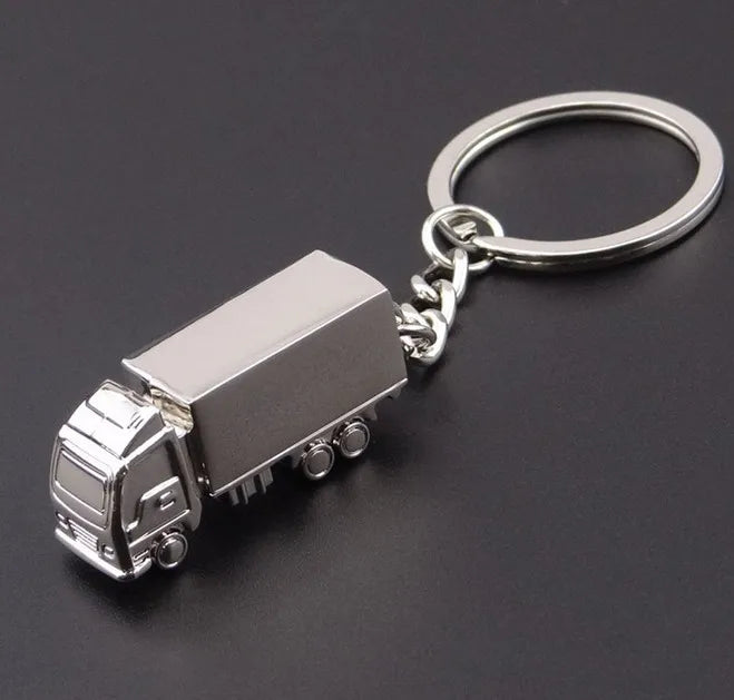 🚚Mini Metal Truck Keychain – Heavy-Duty Style in Your Pocket