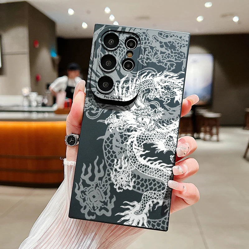 🐉 White Dragon Pattern Phone Case – Soft Cover for Samsung Galaxy
