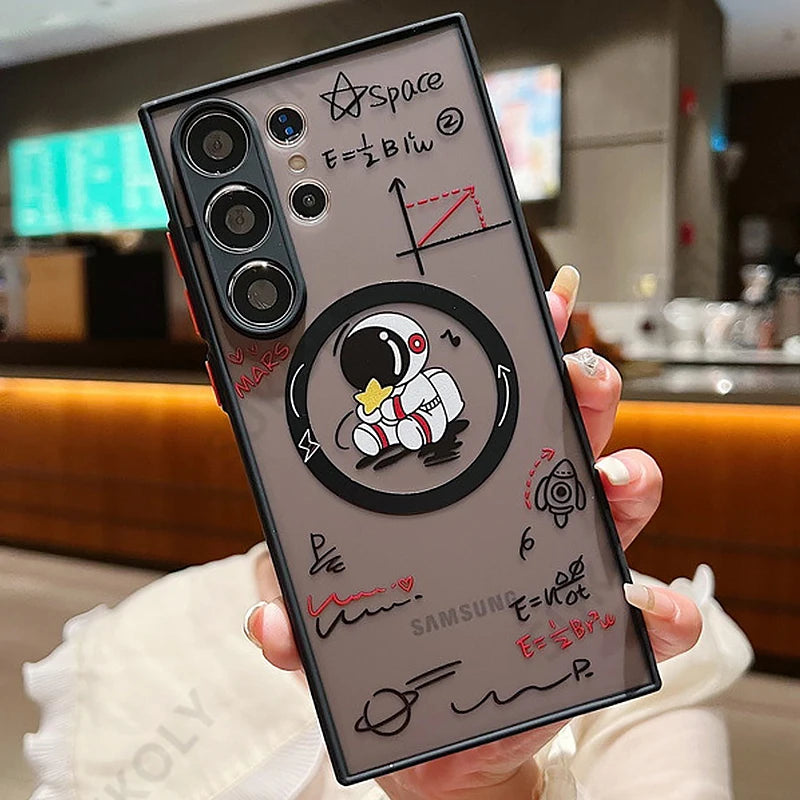 👨‍🚀 Astronaut Magnetic Case – Explore with Style 🚀