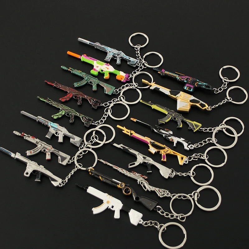 🔫 Valorant Gun & Knife Keychain – Mini Alloy Weapon Model for Gamers 🎮