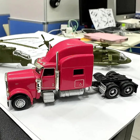🔥 Die-Cast Classic American Semi Truck 🖤 | 1:64 Scale Collectible Model