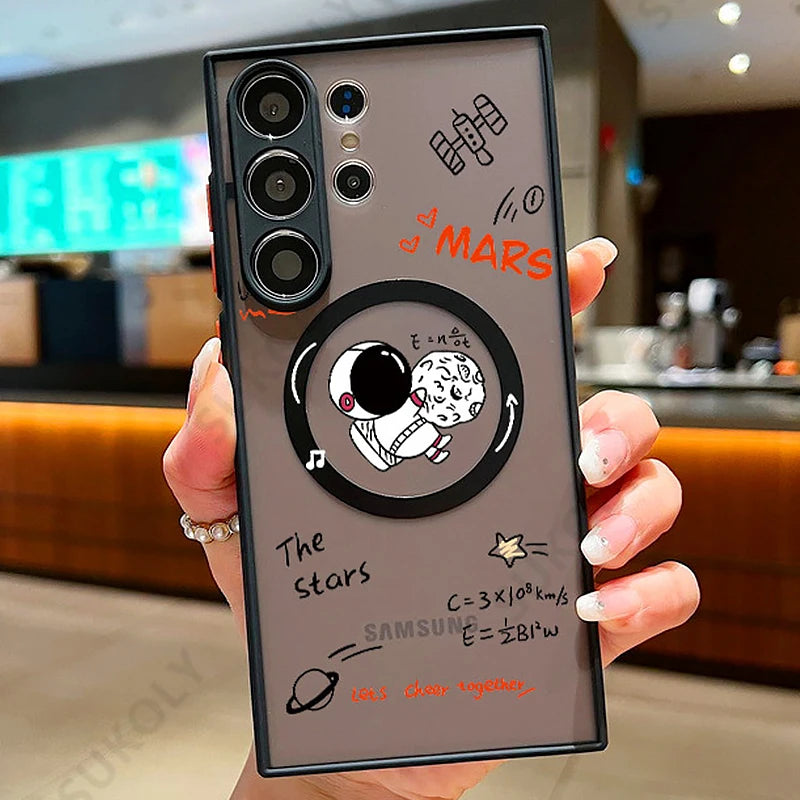 👨‍🚀 Astronaut Magnetic Case – Explore with Style 🚀