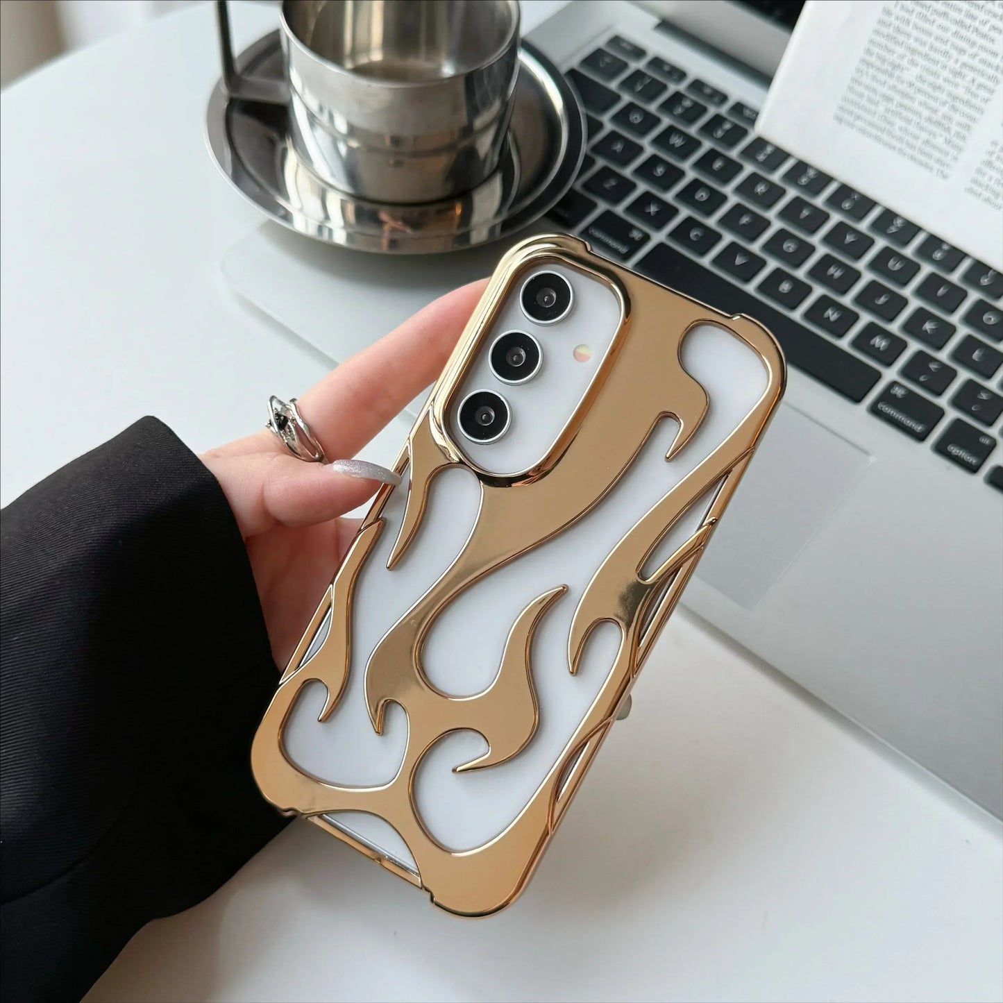 🔥 3D Flame Pattern Phone Case – Slim & Shockproof Style for Samsung